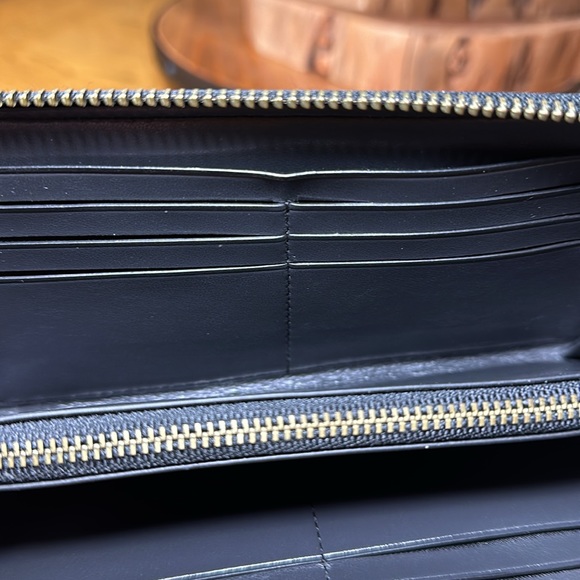 *HTF Color Combination* COACH Accordion Varsity Zip-Around Wallet - Picture 11 of 16